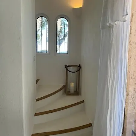 Villa Magnifique Avec Piscine, Splendide Vue Mer. *